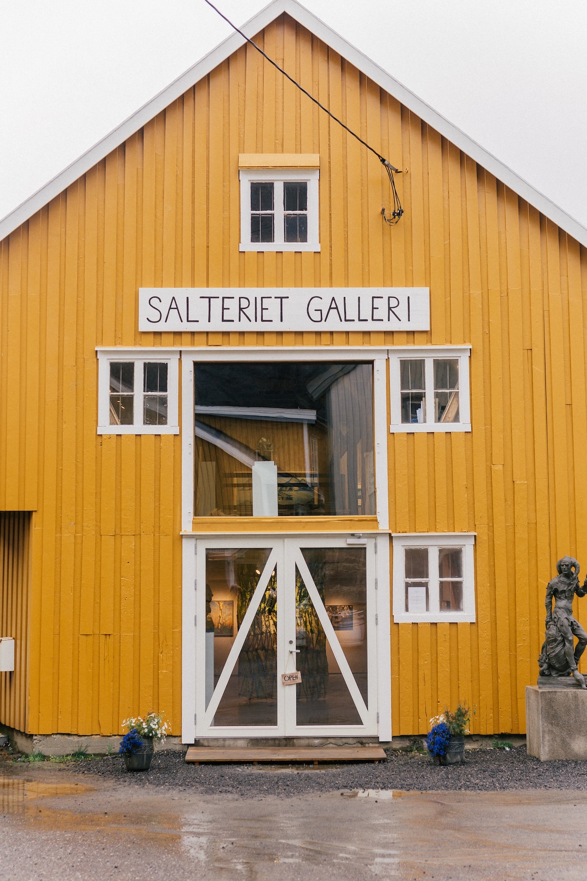 nusfjord-salteriet-gallery-exterior.jpg: Salteriet, the former salt house gallery on the harbour at Nusfjord, Lofoten | The Aficionados