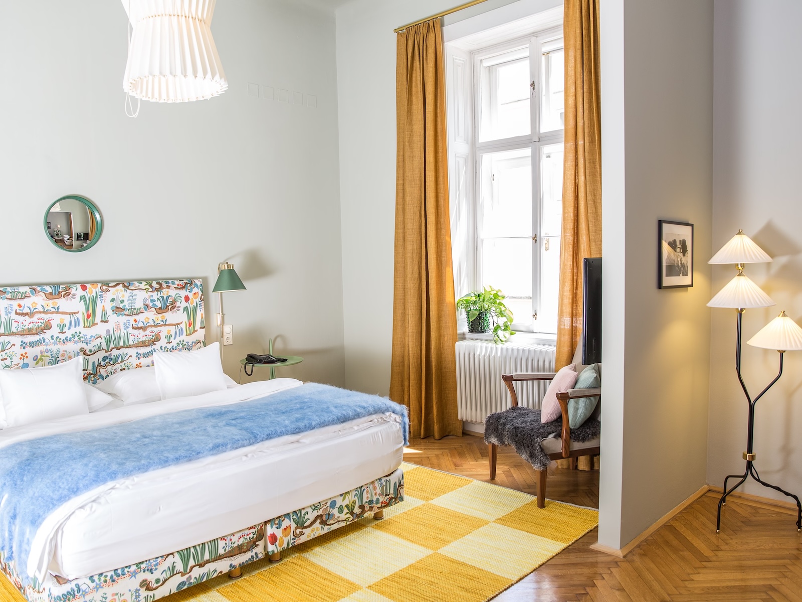 Svenskt Tenn designs Josef Frank Suite, Vienna