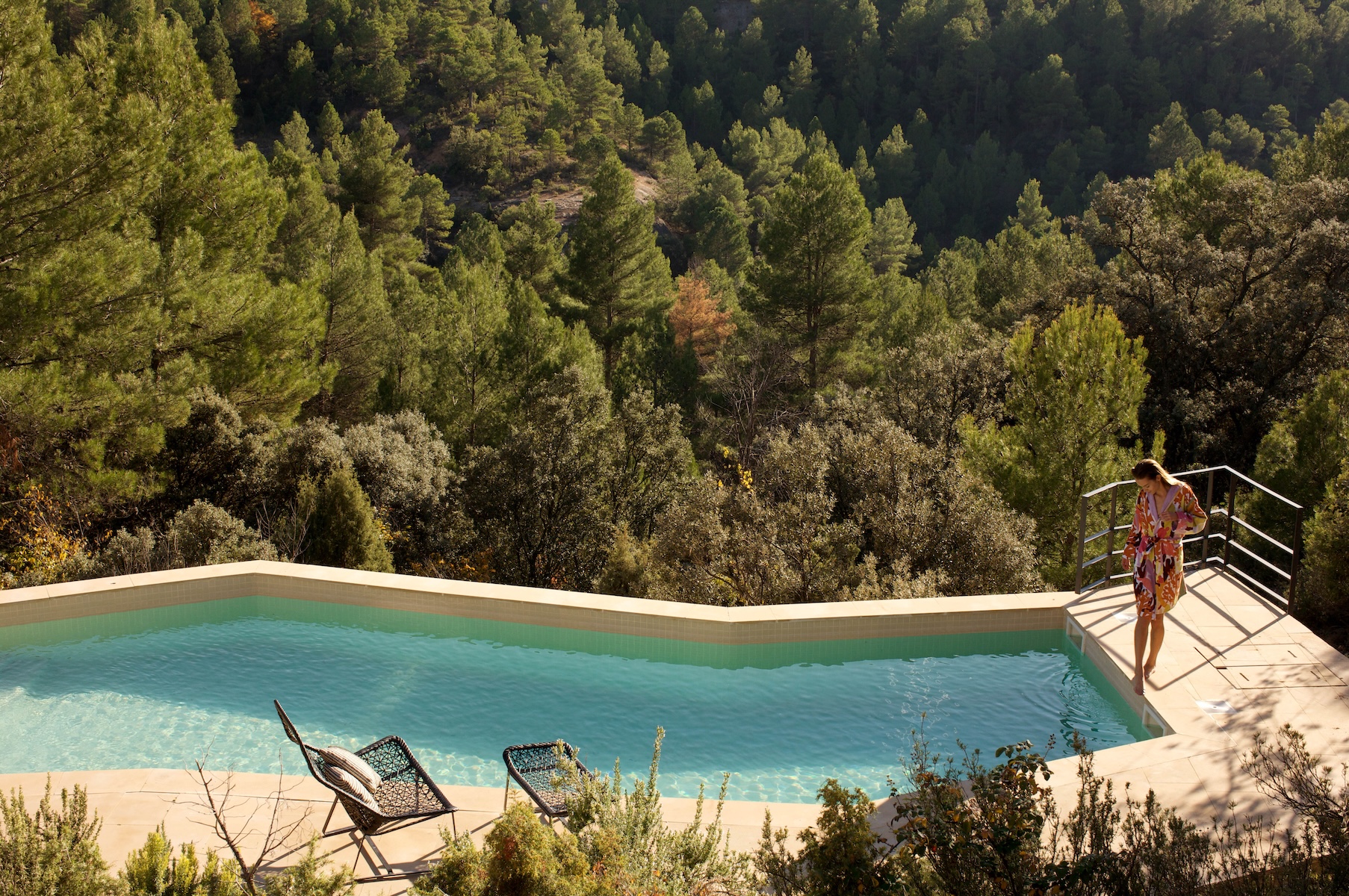 Angular hillside pool at Consolación overlooking the pine-clad Matarranya valley | The Aficionados