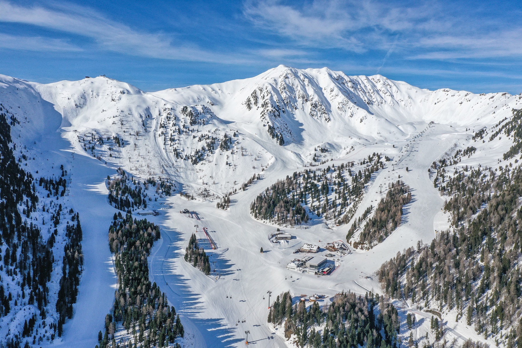 Skiing in Ahrntal, Valle Aurina | Travel Alps | The Aficionados