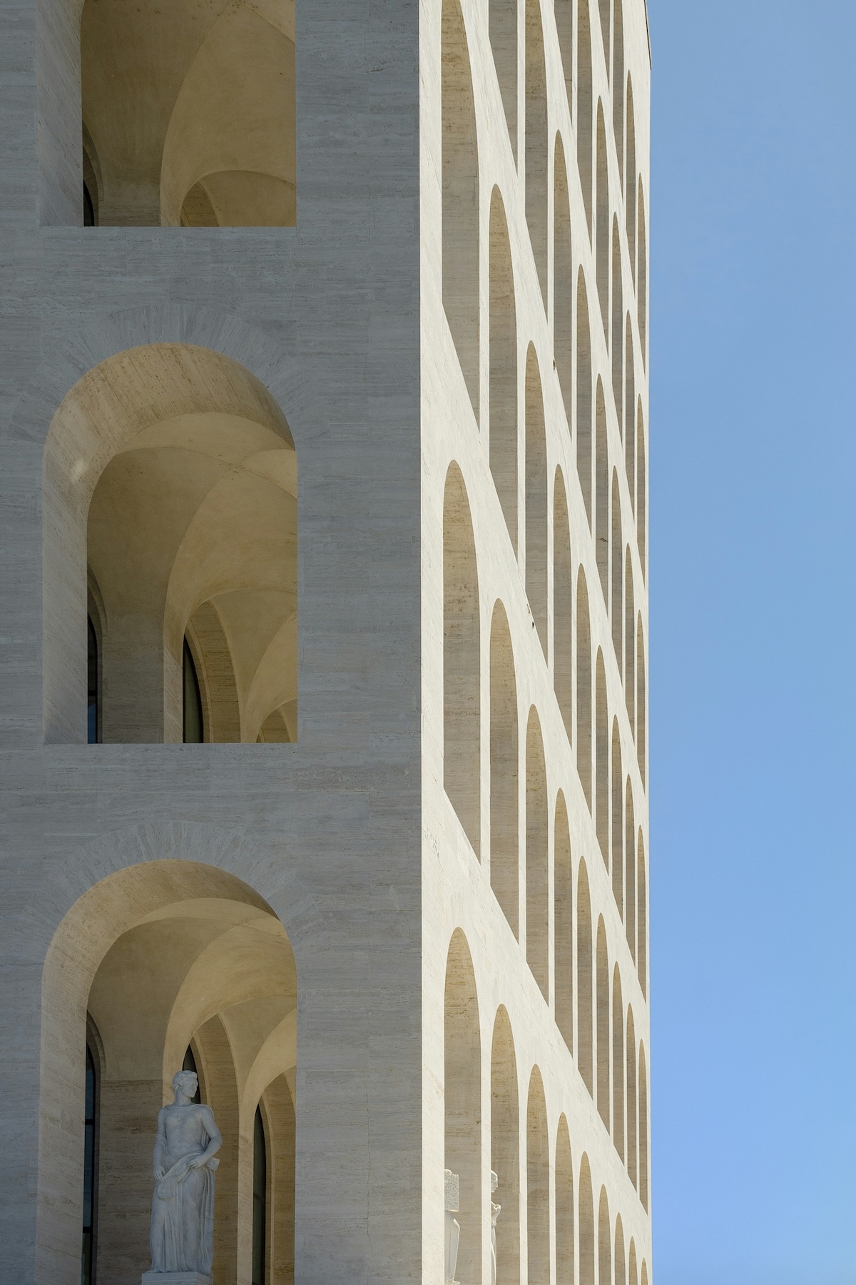 Fendi Headquarters | Architecture Rome | The Aficionados