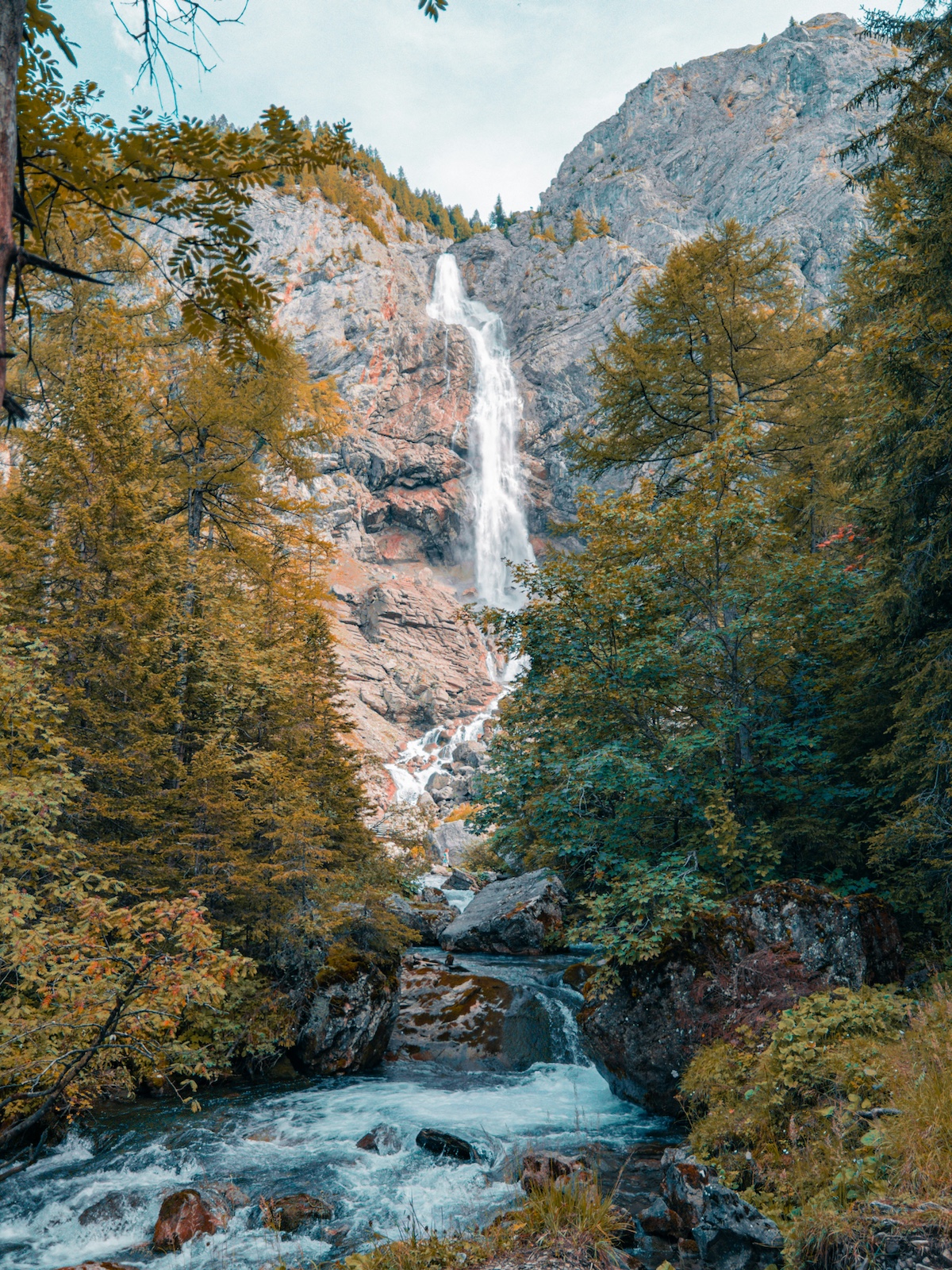Epic Waterfalls in the Alps close to Adelboden |Engstligenalp: A Limestone Plateau of Alpine Silence & Legacy in Adelboden