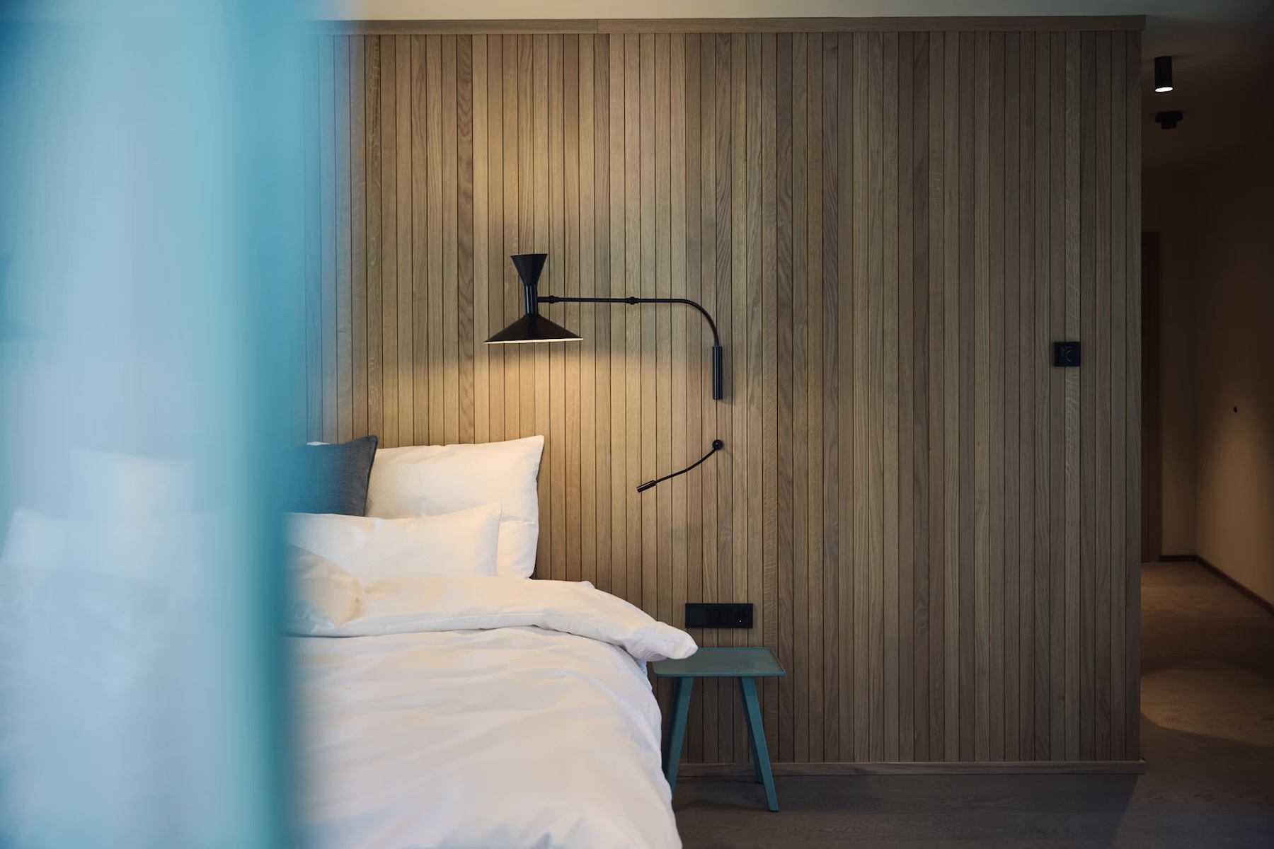  Stephanie Thatenhorst | Architect  + Design Studio | The Aficionados