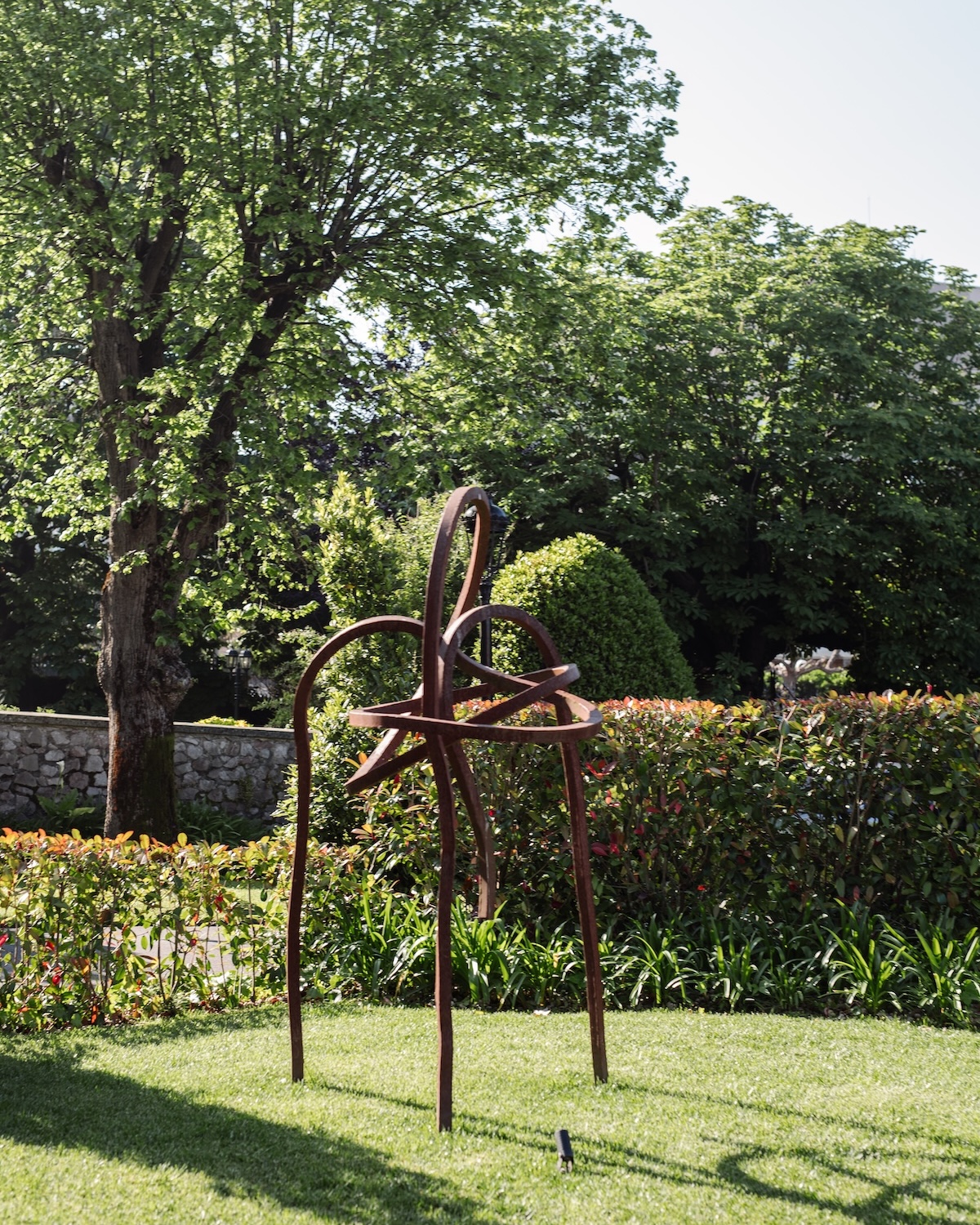 Basque steel garden sculpture at Villa Soro, San Sebastián | The Aficionados