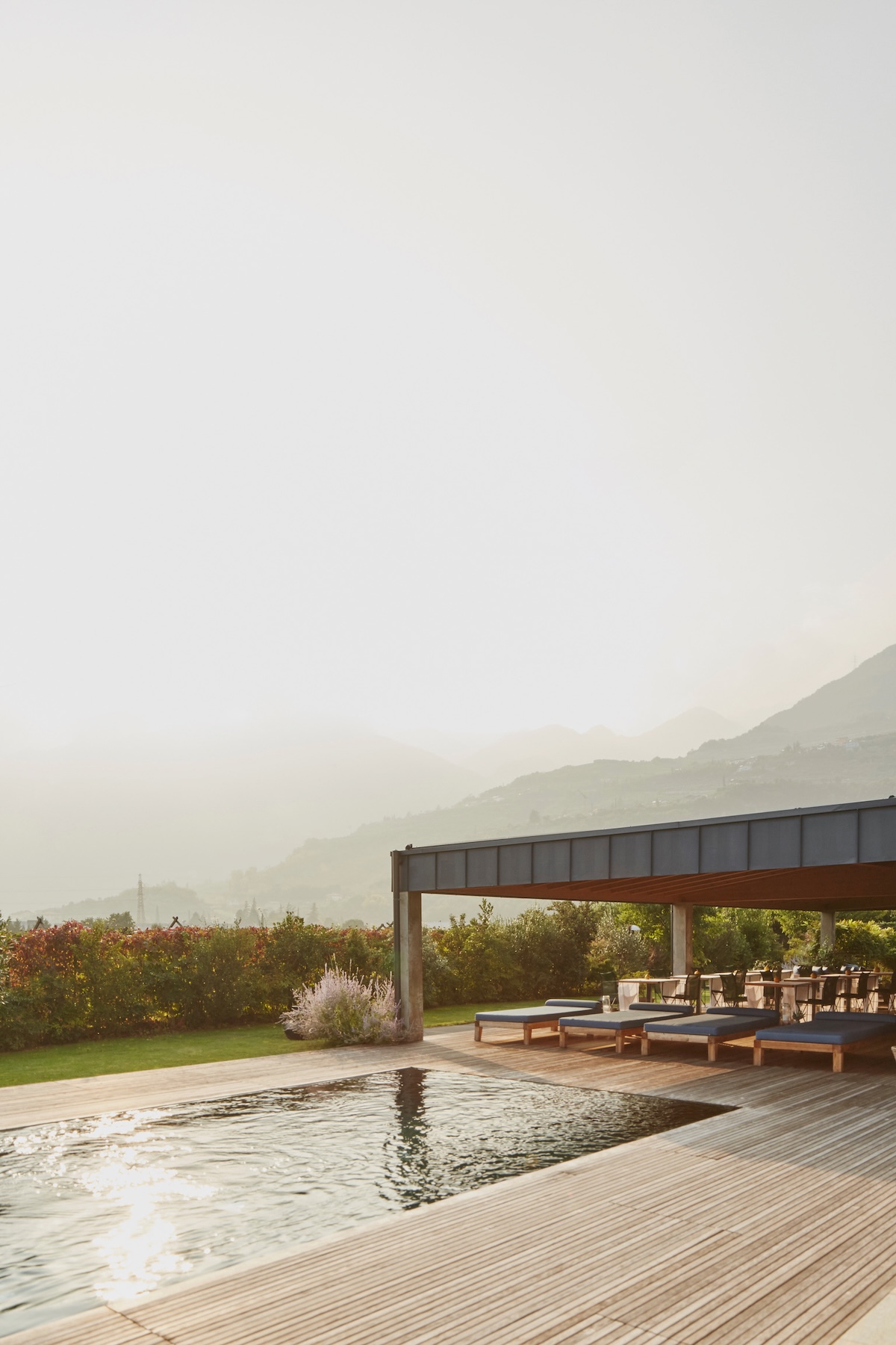 Why staying at Vivere Suites and Rooms enhances your experience of Lake Garda.